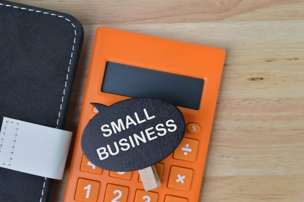 wooden-tag-written-with-text-small-business